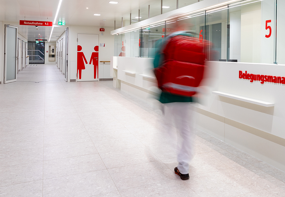 Ambulanzen / Harry Schiffer Foto Ambulanzen