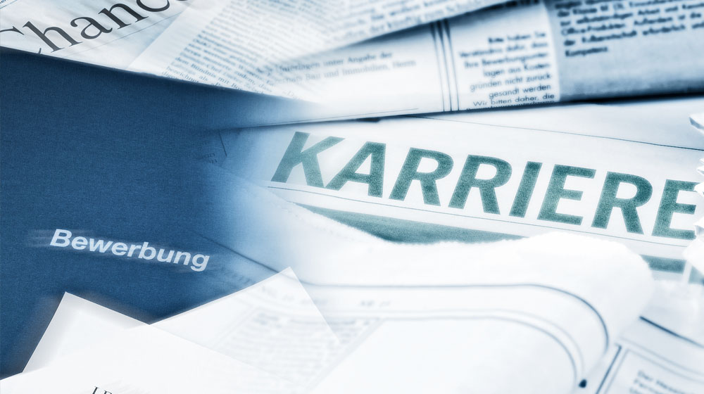 Das Bild zeigt eine Collage an Ausschreibungstexten. / Barmherzige Brüder / Clipdealer